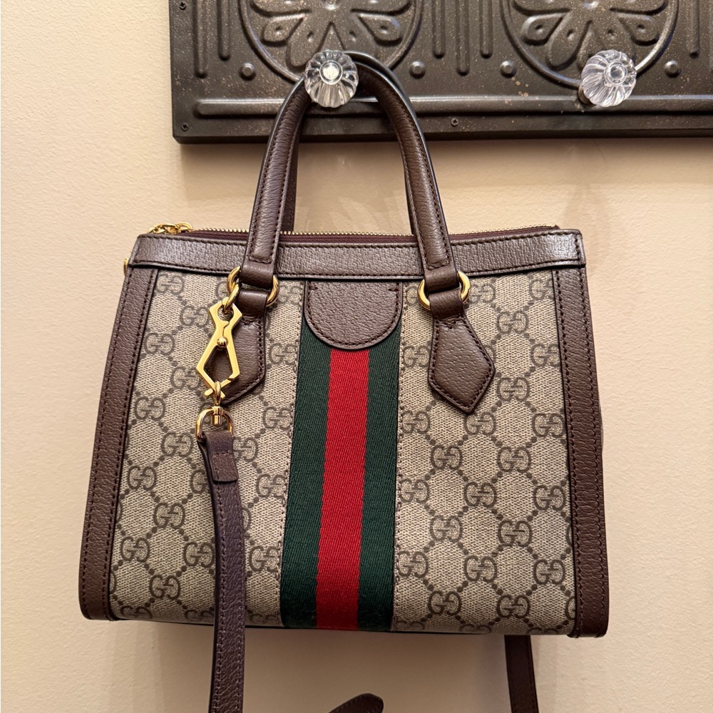 Gucci Brown GG Supreme Canvas Satchel with Green and Red Web Stripe - Picture 2 of 15